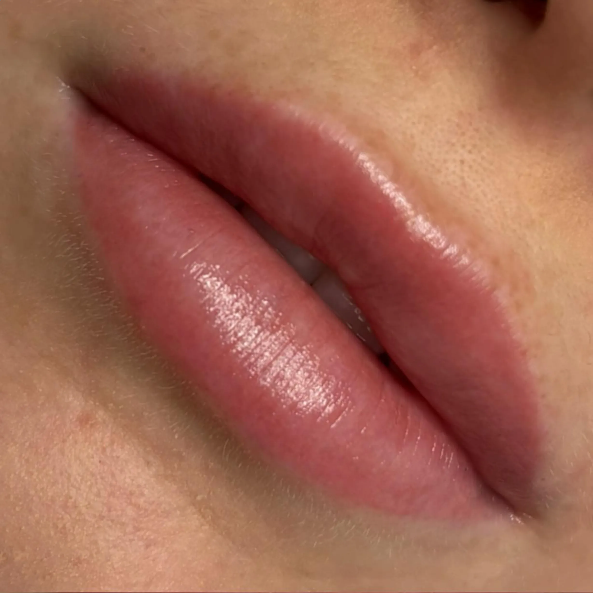 cosmetic tattoo infection risk